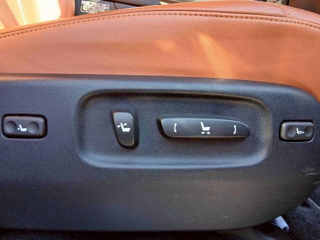 LX LX570 メーカーナビTV/モデリスタエアロ/リアエンターテイメント/マークレビンソンサウンドシステム/クールBOX/サンルーフ/セーフティシステムプラス/パワーバックドア/ワンオーナー/禁煙車(33枚目)