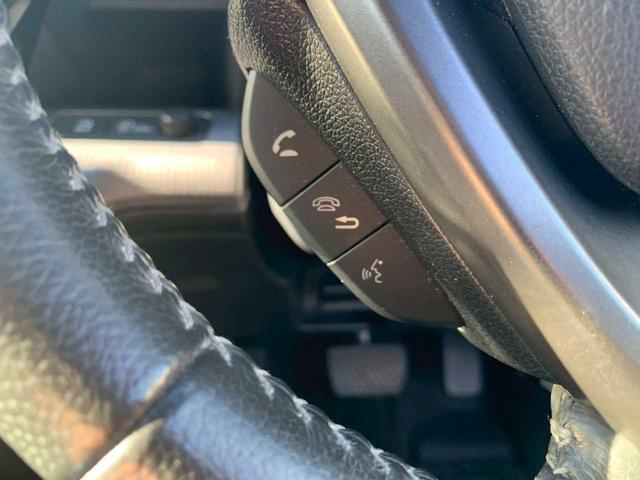 ステップワゴンスパーダ スパーダ　ホンダセンシング　純正１０インチナビ／フルセグＴＶ／バックモニター／ＥＴＣ／前ドライブレコーダー／両側パワースライドドア／アルパインリヤモニター（8枚目）