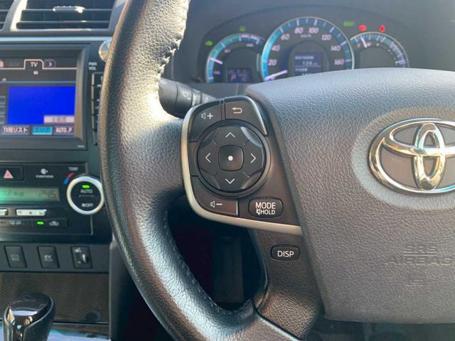 カムリ ハイブリッド　レザーパッケージ　メーカーナビＴＶ／ブラックレザー／クルーズコントロール／パワーシート／前席シートヒーター／ワンオーナー／禁煙車（7枚目）