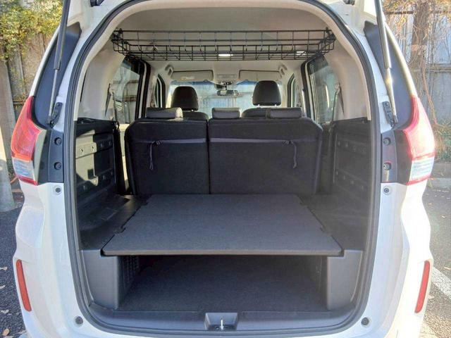 フリード+ハイブリッド ハイブリッドG・ホンダセンシング Sパッケージ/純正ナビ/バックモニター/寒冷地/4WD/両側電動スライド(33枚目)