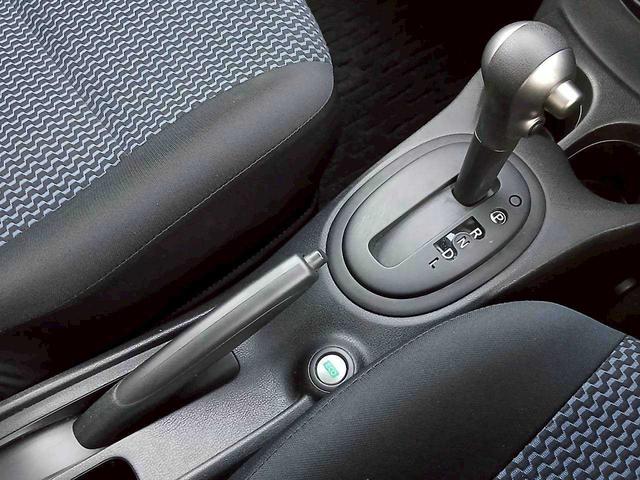 ノート Ｘ　ＤＩＧ－Ｓ　純正ナビ　アラウンドビューモニターＴＶ　ＥＴＣ　インテリキー　Ｂｌｕｅｔｏｏｔｈ対応（16枚目）