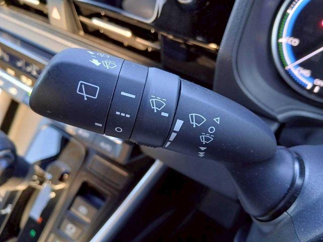 ノア ハイブリッドＳ－Ｚ　純正１０インチディスプレイオーディオ／ナビ／フルセグＴＶ／セーフティセンス／パーキングサポートブレーキ／デジタルインナーミラー／ＥＴＣ２．０／ワンオーナー／禁煙車（13枚目）