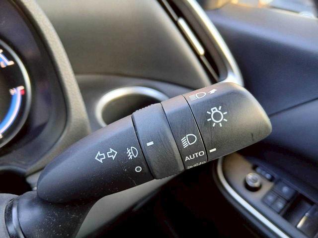 ノア ハイブリッドＳ－Ｚ　純正１０インチディスプレイオーディオ／ナビ／フルセグＴＶ／セーフティセンス／パーキングサポートブレーキ／デジタルインナーミラー／ＥＴＣ２．０／ワンオーナー／禁煙車（14枚目）