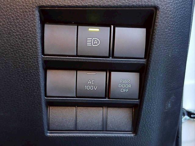 ノア ハイブリッドＳ－Ｚ　純正１０インチディスプレイオーディオ／ナビ／フルセグＴＶ／セーフティセンス／パーキングサポートブレーキ／デジタルインナーミラー／ＥＴＣ２．０／ワンオーナー／禁煙車（15枚目）