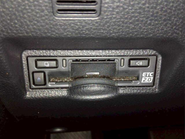 ノア ハイブリッドＳ－Ｚ　純正１０インチディスプレイオーディオ／ナビ／フルセグＴＶ／セーフティセンス／パーキングサポートブレーキ／デジタルインナーミラー／ＥＴＣ２．０／ワンオーナー／禁煙車（23枚目）