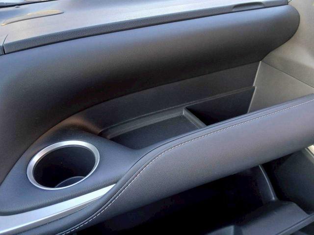 ノア ハイブリッドＳ－Ｚ　純正１０インチディスプレイオーディオ／ナビ／フルセグＴＶ／セーフティセンス／パーキングサポートブレーキ／デジタルインナーミラー／ＥＴＣ２．０／ワンオーナー／禁煙車（30枚目）