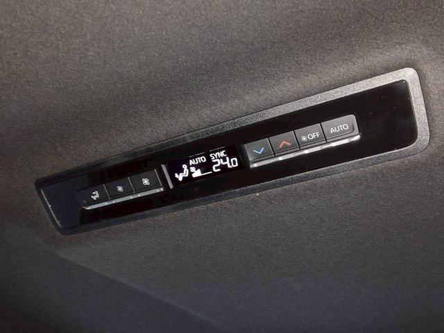 ノア ハイブリッドＳ－Ｚ　純正１０インチディスプレイオーディオ／ナビ／フルセグＴＶ／セーフティセンス／パーキングサポートブレーキ／デジタルインナーミラー／ＥＴＣ２．０／ワンオーナー／禁煙車（34枚目）