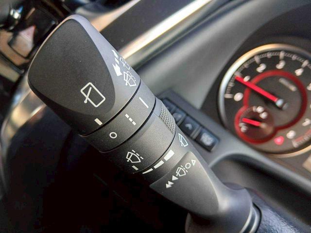 アルファード ２．５Ｓ　タイプゴールド　エアロ　ガナドールマフラー　純正ＤＡ　ＴＶ　純正ＣＤ／ＤＶＤデッキ　純正後席モニター　パワーバックドア　両電（17枚目）