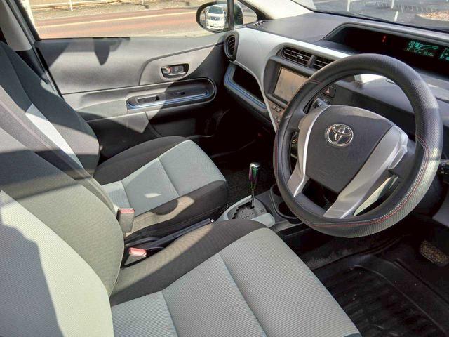 アクア S 純正7インチナビ/TV/ETC/プッシュスタート/オートエアコン(5枚目)