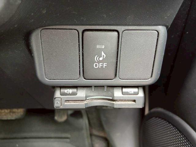 アクア S 純正7インチナビ/TV/ETC/プッシュスタート/オートエアコン(11枚目)