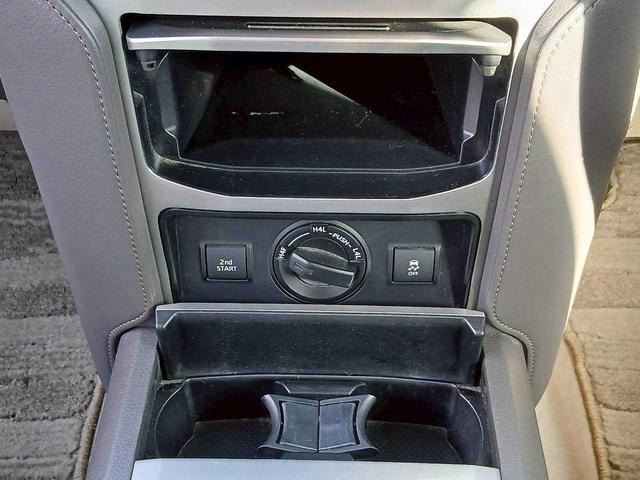 ランドクルーザープラド TX Lパッケージ サンルーフ TRDアルミ インチアップ ヒッチメンバー(26枚目)