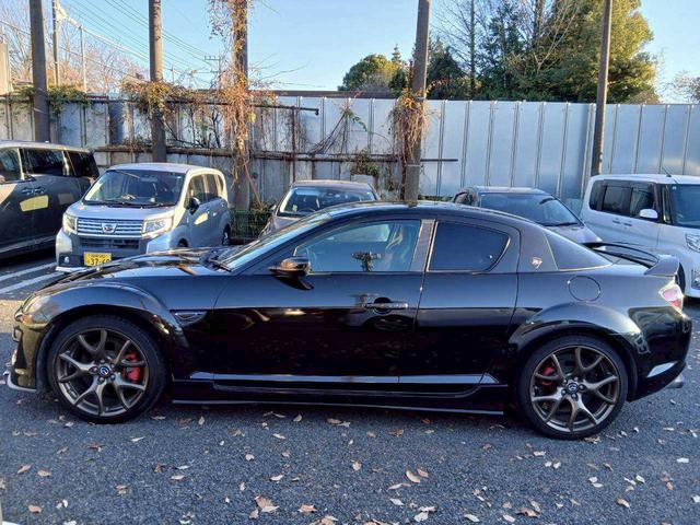 ＲＸ－８ スピリットＲ　タイプＲＳ　６速ＭＴ　純正赤／黒レカロ半革シート　フジツボマフラー　純正ブロンズ１９ＡＷ　レッドキャリパー　ナビ　ＴＶ　ＥＴＣ　Ｂｌｕｅｔｏｏｔｈ／Ｂｌｕ－ｒａｙ対応（2枚目）