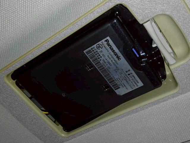 ＲＸ－８ スピリットＲ　タイプＲＳ　６速ＭＴ　純正赤／黒レカロ半革シート　フジツボマフラー　純正ブロンズ１９ＡＷ　レッドキャリパー　ナビ　ＴＶ　ＥＴＣ　Ｂｌｕｅｔｏｏｔｈ／Ｂｌｕ－ｒａｙ対応（26枚目）