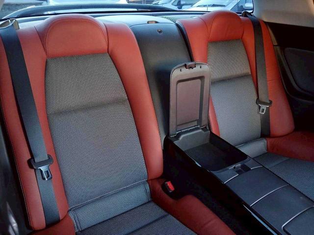 ＲＸ－８ スピリットＲ　タイプＲＳ　６速ＭＴ　純正赤／黒レカロ半革シート　フジツボマフラー　純正ブロンズ１９ＡＷ　レッドキャリパー　ナビ　ＴＶ　ＥＴＣ　Ｂｌｕｅｔｏｏｔｈ／Ｂｌｕ－ｒａｙ対応（30枚目）