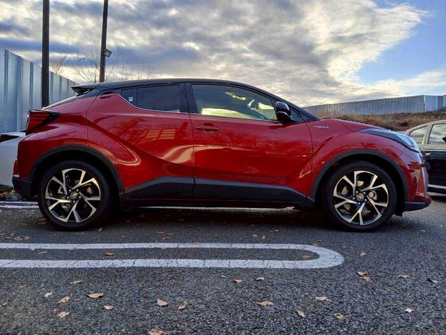 Ｃ－ＨＲ Ｇ　純正ナビ／パノラミックビューモニター／前後ドライブレコーダー／ＥＴＣ／純正１８インチＡＷ（2枚目）