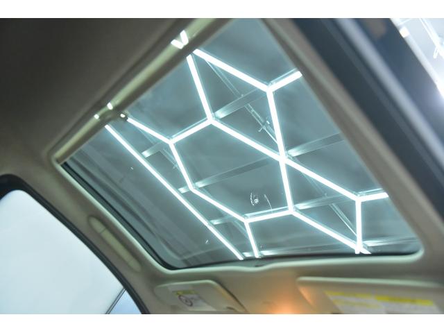 ５００ マーレブル　クリアランスソナー　アルミホイール　キーレスエントリー　サンルーフ　ＨＩＤ　アイドリングストップ　ＡＴ　盗難防止システム　ＡＢＳ　ＥＳＣ　エアコン　パワーステアリング　パワーウィンドウ（11枚目）