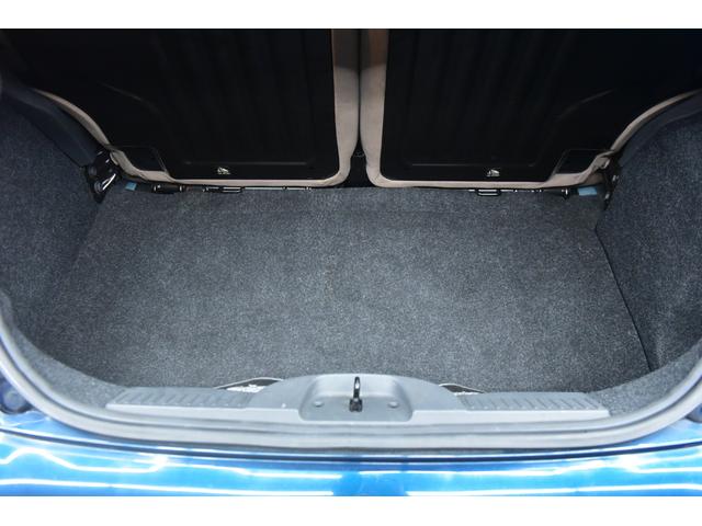 ５００ マーレブル　クリアランスソナー　アルミホイール　キーレスエントリー　サンルーフ　ＨＩＤ　アイドリングストップ　ＡＴ　盗難防止システム　ＡＢＳ　ＥＳＣ　エアコン　パワーステアリング　パワーウィンドウ（44枚目）