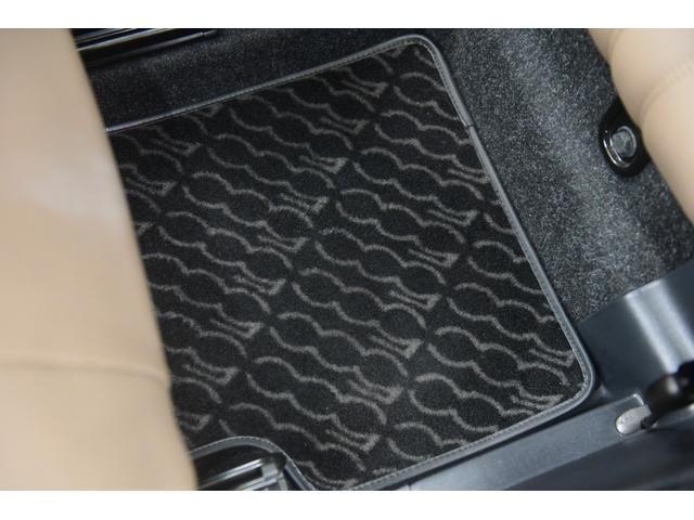 ５００ マーレブル　クリアランスソナー　アルミホイール　キーレスエントリー　サンルーフ　ＨＩＤ　アイドリングストップ　ＡＴ　盗難防止システム　ＡＢＳ　ＥＳＣ　エアコン　パワーステアリング　パワーウィンドウ（46枚目）