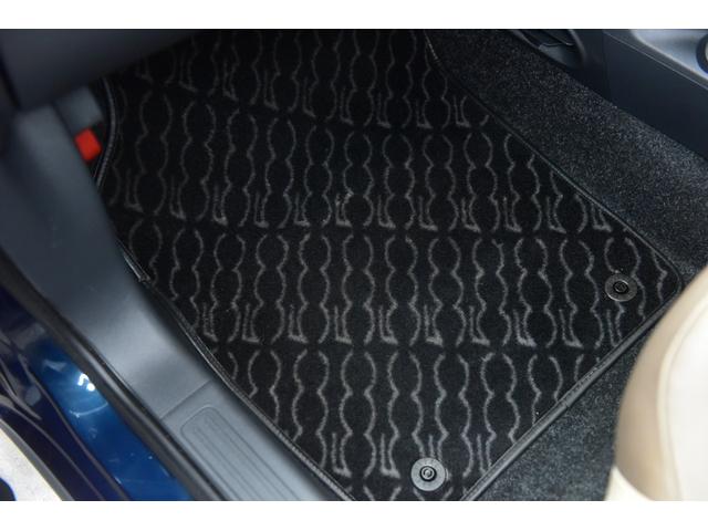 ５００ マーレブル　クリアランスソナー　アルミホイール　キーレスエントリー　サンルーフ　ＨＩＤ　アイドリングストップ　ＡＴ　盗難防止システム　ＡＢＳ　ＥＳＣ　エアコン　パワーステアリング　パワーウィンドウ（59枚目）