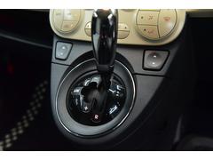 必ず使用するシフトレバー。確りと確認したいですね。 6