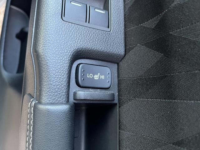 オデッセイ アブソルート・ＥＸホンダセンシング　【１２か月スタンダード保証】４ＷＤ　純正ナビ　フルセグ　マルチビューシステム　両側パワースライドドア　Ｆ席シートヒーター　スマートパーキングシステム　ホンダセンシング　スマートキー２個　ＥＴＣ２．０（33枚目）