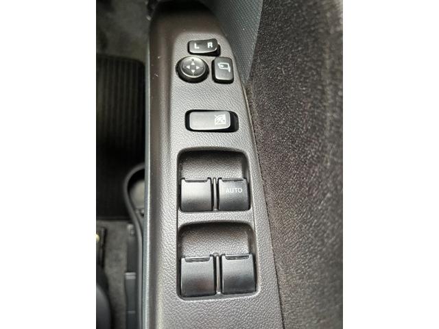 デリカＤ：２ Ｓ　【整備点検後お渡し】【車検２年付き】社外ナビ　フルセグテレビ　両側パワー（電動）スライドドア　プッシュスタート　スマートキー（２個）　ＥＴＣ　ＨＩＤヘッドライト（27枚目）