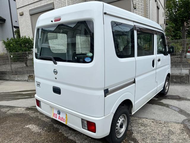 ＮＶ１００クリッパーバン ＤＸ　【１２ヶ月ライト保証】２ｎｄ発進モード　両側スライドドア　純正オーディオ　ラジオ　ハイルーフ　５ＡＧＳ車　禁煙車　助手席エアバック　パワステ付き　　エアコン　走行距離４３０００キロ（9枚目）