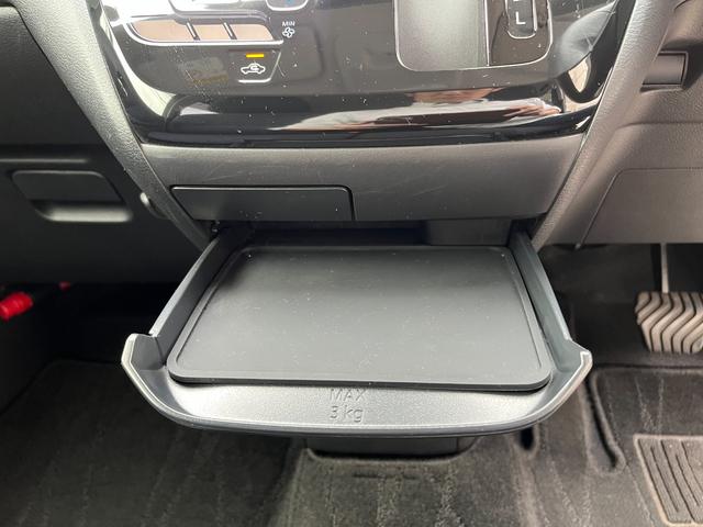 デイズ ハイウェイスター　Ｇターボプロパイロットエディション　【１２か月スタンダード保証】【車検２年付き】プロパイロット　ターボ車　純正８インチナビ　フルセグＴＶ　アラウンドビューモニター　インテリジェンスキー２個　ＣＶＴ　ＥＴＣ２．０　ＬＥＤヘッドライト（29枚目）