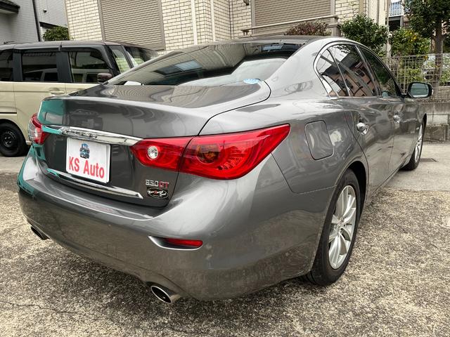 スカイライン ３５０ＧＴ　ハイブリッド　タイプＰ　【１２か月ライト保証】純正ナビ　フルセグＴＶ　アラウンドビューモニター　エマージェンシーブレーキ　ＥＴＣ　純正１７ＡＷ　インテリジェントキー２個　ＬＥＤヘッドランプ　ブラックレザーシート（9枚目）