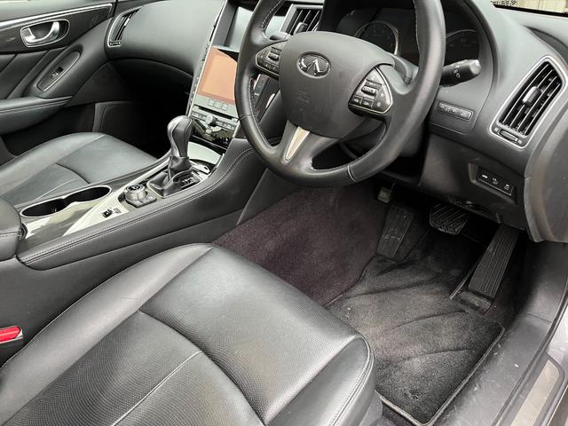 スカイライン ３５０ＧＴ　ハイブリッド　タイプＰ　【１２か月ライト保証】純正ナビ　フルセグＴＶ　アラウンドビューモニター　エマージェンシーブレーキ　ＥＴＣ　純正１７ＡＷ　インテリジェントキー２個　ＬＥＤヘッドランプ　ブラックレザーシート（46枚目）