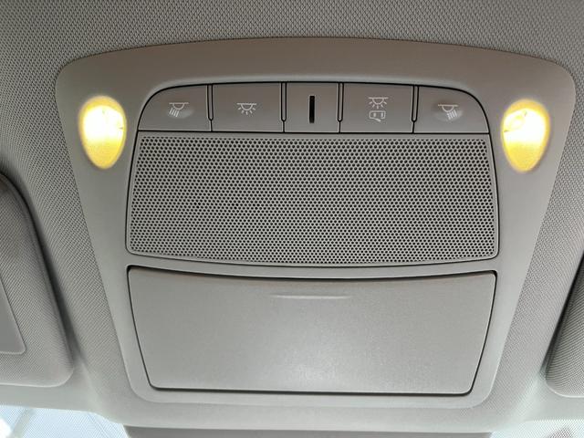 スカイライン ３５０ＧＴ　ハイブリッド　タイプＰ　【１２か月ライト保証】純正ナビ　フルセグＴＶ　アラウンドビューモニター　エマージェンシーブレーキ　ＥＴＣ　純正１７ＡＷ　インテリジェントキー２個　ＬＥＤヘッドランプ　ブラックレザーシート（59枚目）