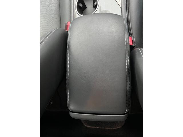 スカイライン ３５０ＧＴ　ハイブリッド　タイプＰ　【１２か月ライト保証】純正ナビ　フルセグＴＶ　アラウンドビューモニター　エマージェンシーブレーキ　ＥＴＣ　純正１７ＡＷ　インテリジェントキー２個　ＬＥＤヘッドランプ　ブラックレザーシート（60枚目）