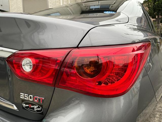 スカイライン ３５０ＧＴ　ハイブリッド　タイプＰ　【１２か月ライト保証】純正ナビ　フルセグＴＶ　アラウンドビューモニター　エマージェンシーブレーキ　ＥＴＣ　純正１７ＡＷ　インテリジェントキー２個　ＬＥＤヘッドランプ　ブラックレザーシート（64枚目）