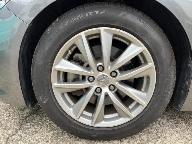 スカイライン ３５０ＧＴ　ハイブリッド　タイプＰ　【１２か月ライト保証】純正ナビ　フルセグＴＶ　アラウンドビューモニター　エマージェンシーブレーキ　ＥＴＣ　純正１７ＡＷ　インテリジェントキー２個　ＬＥＤヘッドランプ　ブラックレザーシート（73枚目）