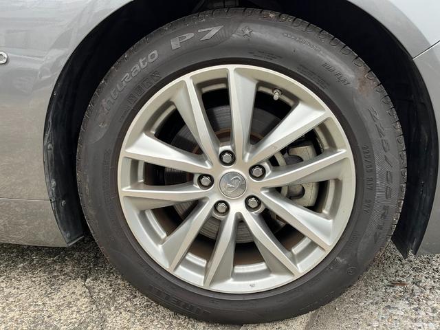 スカイライン ３５０ＧＴ　ハイブリッド　タイプＰ　【１２か月ライト保証】純正ナビ　フルセグＴＶ　アラウンドビューモニター　エマージェンシーブレーキ　ＥＴＣ　純正１７ＡＷ　インテリジェントキー２個　ＬＥＤヘッドランプ　ブラックレザーシート（76枚目）