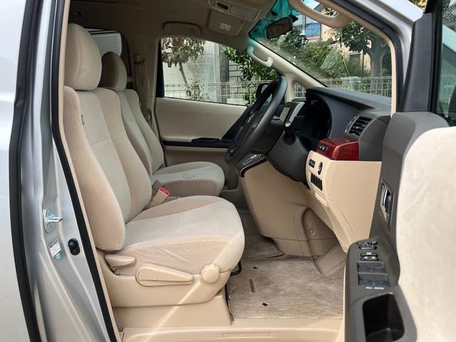アルファード 240X 【点検整備後御納車】走行距離37000キロ 両側パワースライドドア 純正ナビ フルセグTV バックカメラ スマートキー ETC HIDヘッドライト 8人乗り パーキングセンサー(33枚目)