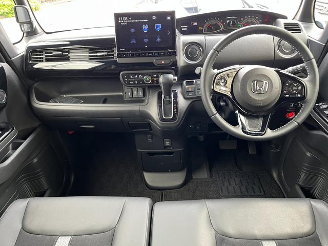 Ｎ－ＢＯＸカスタム Ｌターボ　【メーカー保証継承】純正８インチナビ　フルセグ　バックカメラ　リア席フリップダウンモニター　両側パワースライドドア　スマートキー２個　ＬＥＤヘッドライト　ホンダセンシング（15枚目）