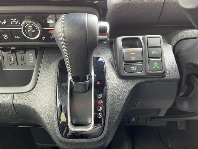 Ｎ－ＢＯＸカスタム Ｌターボ　【メーカー保証継承】純正８インチナビ　フルセグ　バックカメラ　リア席フリップダウンモニター　両側パワースライドドア　スマートキー２個　ＬＥＤヘッドライト　ホンダセンシング（26枚目）