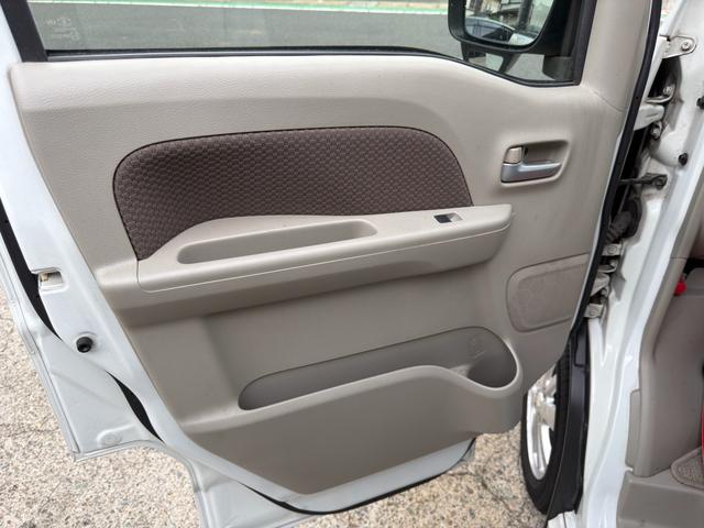 エブリイワゴン ＪＰターボ　法人ワンオーナーパールホワイト（29枚目）