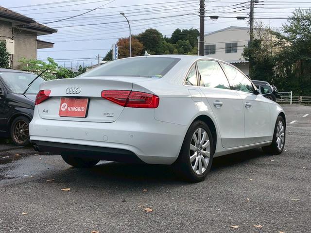 Ａ４ ２．０ＴＦＳＩクワトロ　ＳＥパッケージ／レザーシート／木目調インパネ／純正ナビ／ＴＶ／ＥＴＣ／バックモニター／パワーシート／シートヒーター／（6枚目）