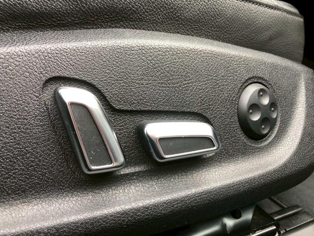 Ａ４ ２．０ＴＦＳＩクワトロ　ＳＥパッケージ／レザーシート／木目調インパネ／純正ナビ／ＴＶ／ＥＴＣ／バックモニター／パワーシート／シートヒーター／（24枚目）