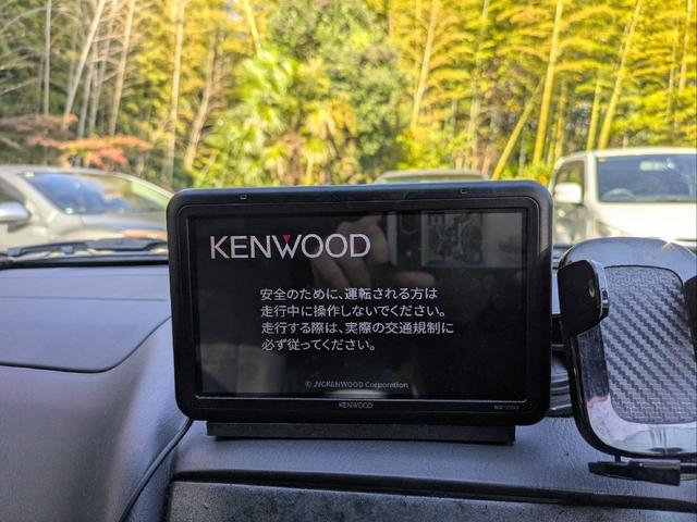 スカイライン ＧＴスペシャルエディション　アルティアエアロ・サイド　リアエアロ・Ｒスポイラー・ハイキャスレス車・社外ＡＷ・ＭＯＭＯディープコーン・ＫＥＮＷＯＯＤデジタルインナーミラー・ＫＥＮＷＯＯＤ　Ｐナビ・オールペン車両・ＥＴＣ（38枚目）