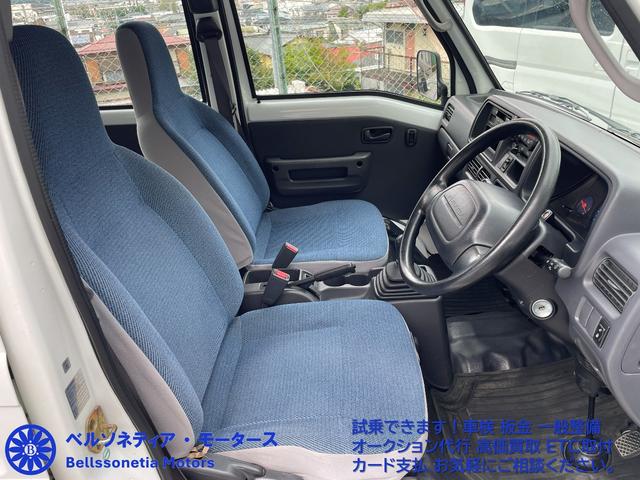 サンバーバン ＶＣ　５ＭＴ／キーレス／パワーウィンドウ／４３０００Ｋｍ／車検・整備付き／ＡＣ／禁煙（5枚目）