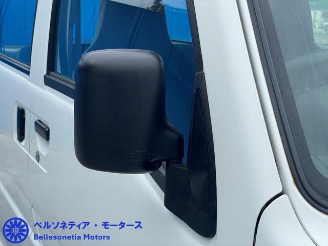 サンバーバン ＶＣ　５ＭＴ／キーレス／パワーウィンドウ／４３０００Ｋｍ／車検・整備付き／ＡＣ／禁煙（19枚目）