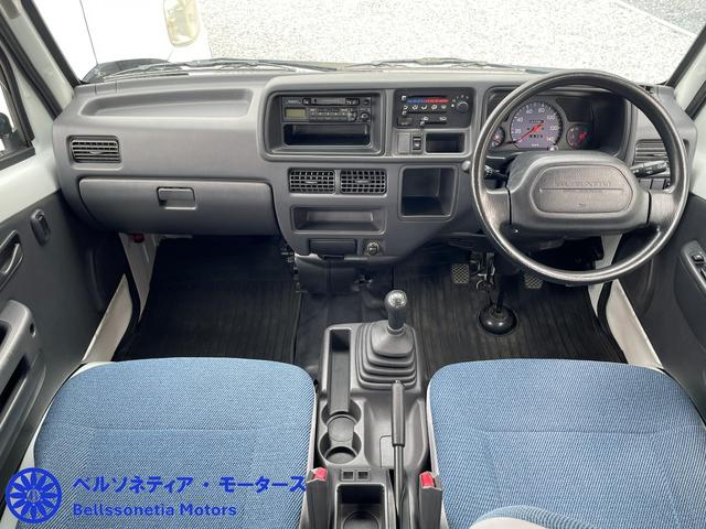 サンバーバン ＶＣ　５ＭＴ／キーレス／パワーウィンドウ／４３０００Ｋｍ／車検・整備付き／ＡＣ／禁煙（25枚目）