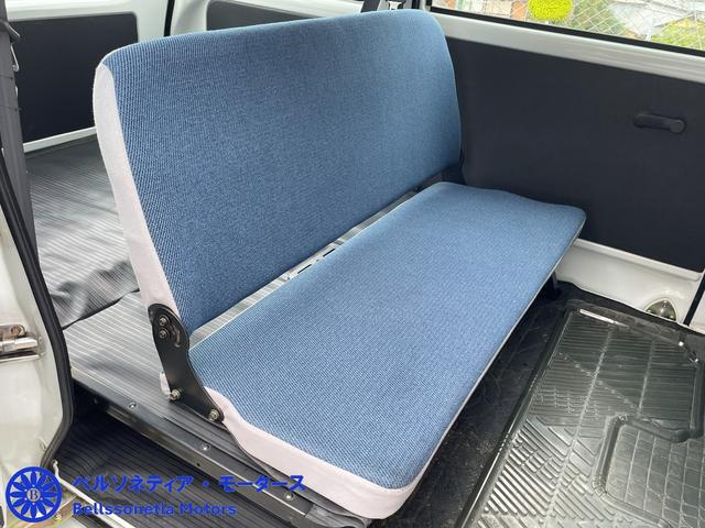 サンバーバン ＶＣ　５ＭＴ／キーレス／パワーウィンドウ／４３０００Ｋｍ／車検・整備付き／ＡＣ／禁煙（43枚目）