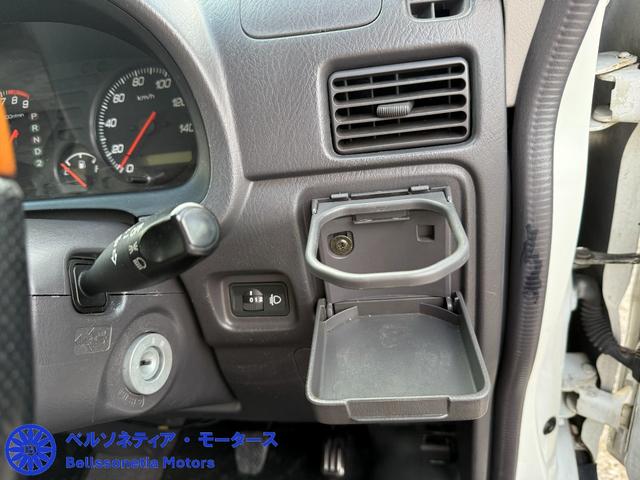 バモス Ｍ　ｍｏｍｏハンドル／キーレス／ナビ／バックモニター／社外ＡＷ／禁煙／純正ハンドル／走行７５０００Ｋｍ／車検Ｒ９．１１（26枚目）