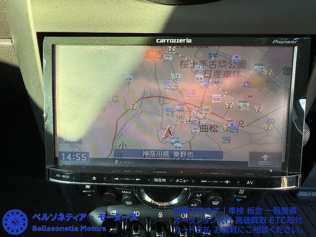 ＭＩＮＩ クーパー　６ＭＴ／３ドア／ナビ／ＥＴＣ／純正ＡＷ／キーレス／フォグランプ（5枚目）