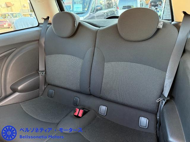 ＭＩＮＩ クーパー　６ＭＴ／３ドア／ナビ／ＥＴＣ／純正ＡＷ／キーレス／フォグランプ（51枚目）