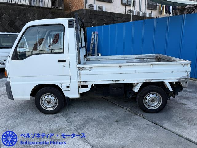 サンバートラック ＳＤＸ　ＡＣ／パートタイム４ＷＤ／５ＭＴ／ラジオ／三方開／走行８１００Ｋｍ／車検Ｒ８．９月（21枚目）